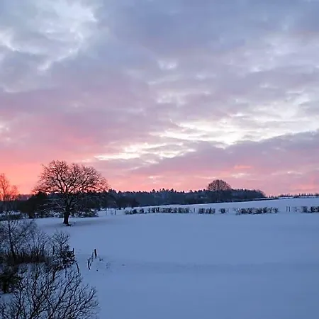 Au Bord De La Source Bed and Breakfast 3*