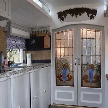 Au Bord De La Source Panzió Soy