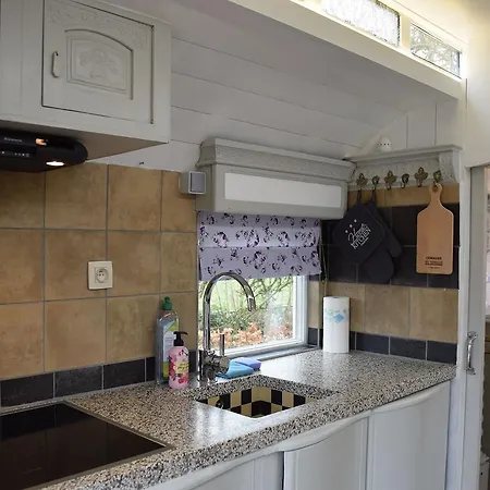 Au Bord De La Source 3* Soy